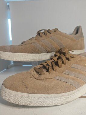 adidas Gazelle Tan Suede Gold Lettering - Men's US 12